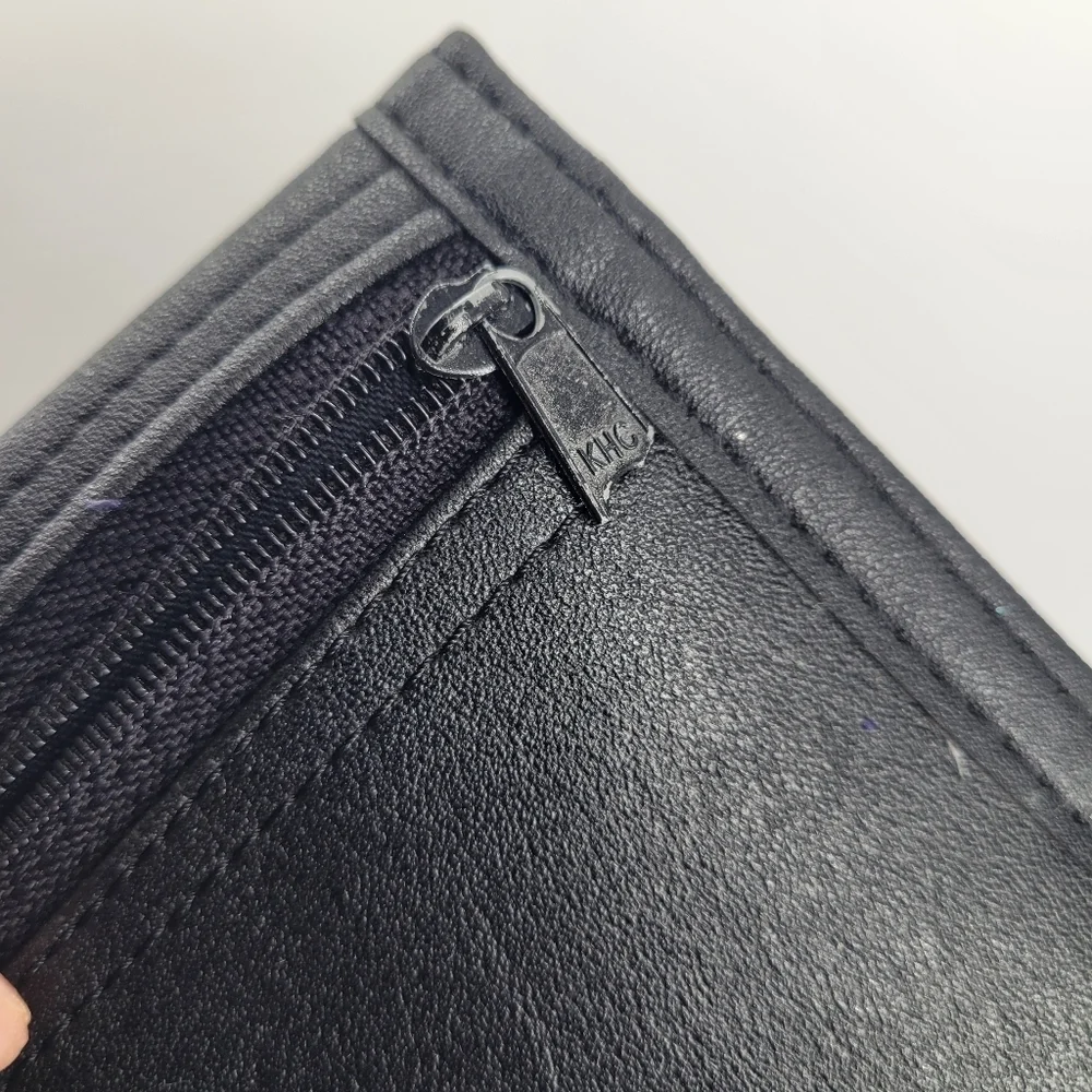 Vintage Rare Las Vegas Black Wallet Faux Leather Zip Compartments Credit Cards - Picture 13 of 13